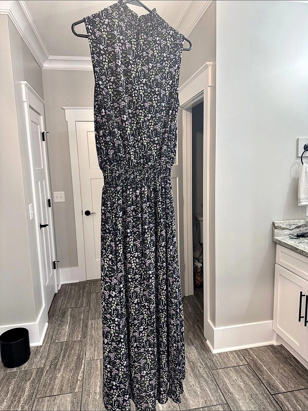 Sharagano Floral Maxi Dress Black & Pink Size 8 Like New